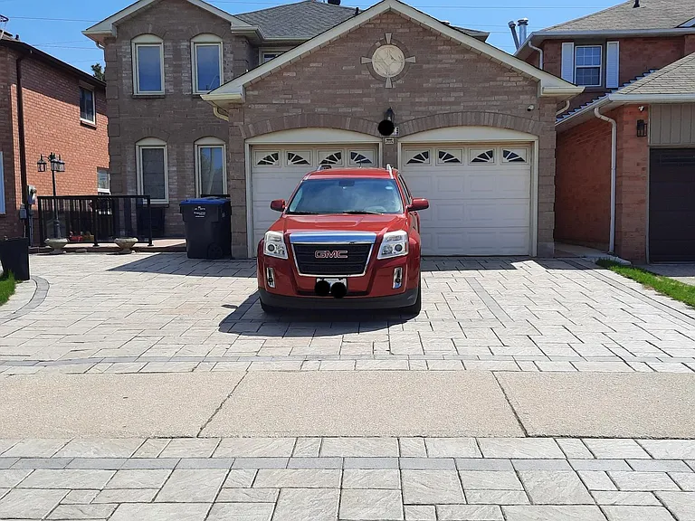 4426 Mayflower Dr #BASEMENT — Photo 1