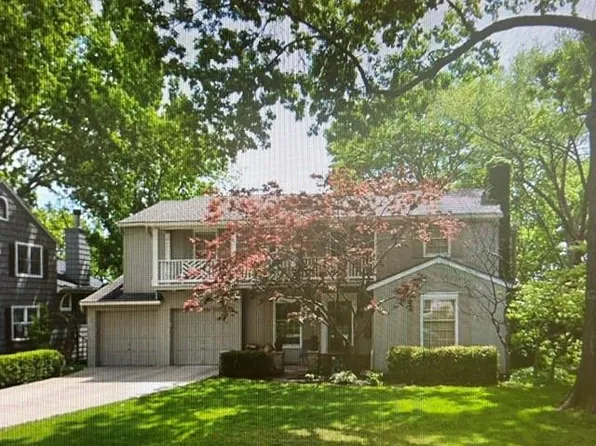 5315 Mission Woods Ter, Mission Woods, KS 66205