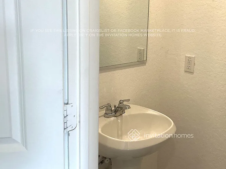 165 Parish Ln — Photo 10