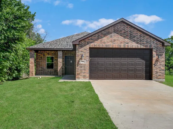 300 Pine St, Forney, TX 75126