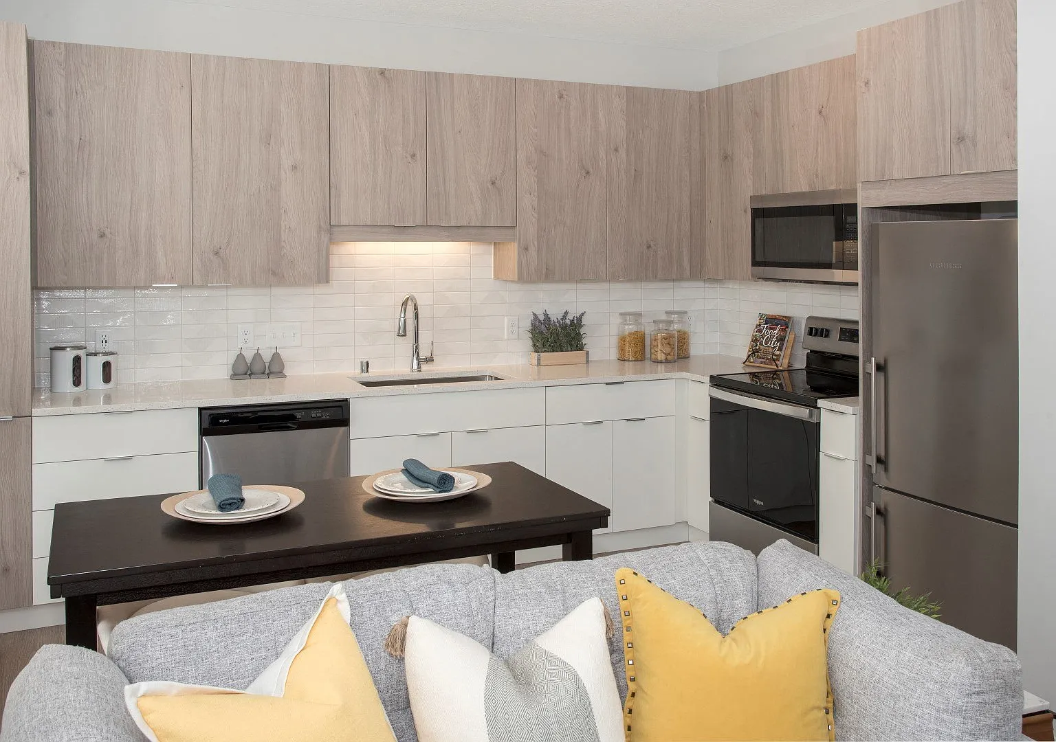 Urban Park Apartments — Photo 3
