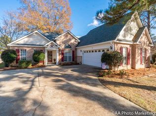 112 Lupine Way, Bonaire, GA 31005