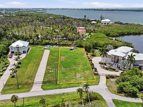 1947 Wisconsin Ave #1, Englewood, FL 34224