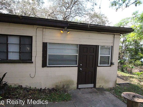3rd image of 749 Samoa Ave APT 3B