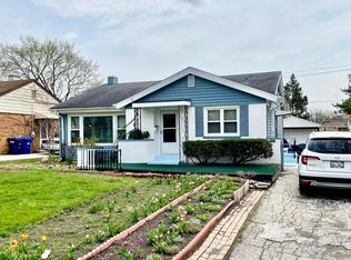 1218 E Evergreen St, Wheaton, IL 60187