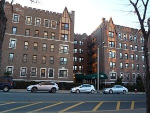 art deco building
