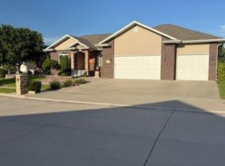 3761 30th Ave, Columbus, NE 68601