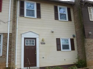 4655 Charlton Ct, Woodbridge, VA 22193