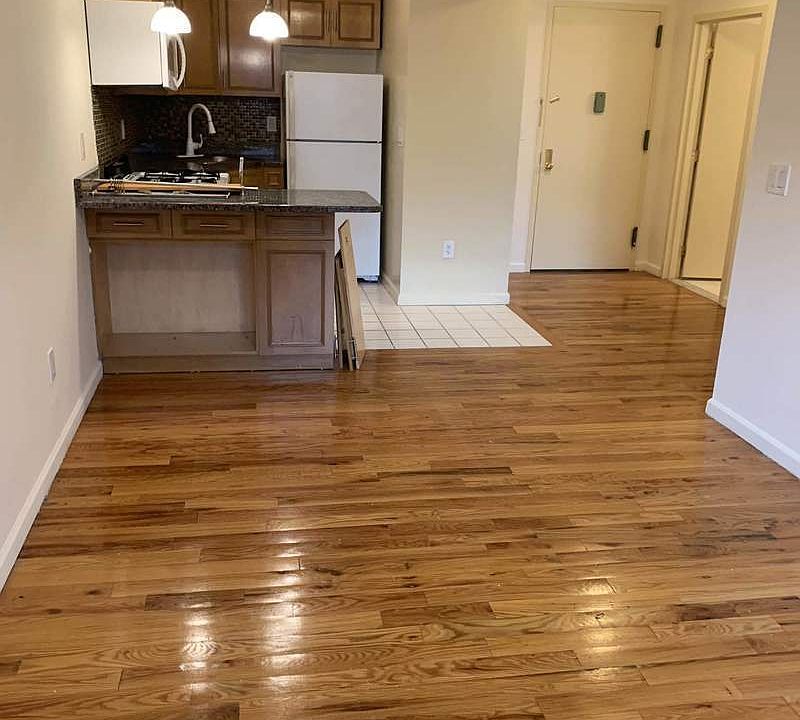 1st image of 3714 32nd St APT 503