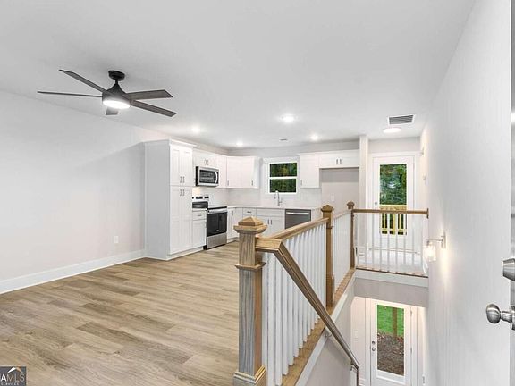 4th image of 5740 Pebblebrook Trl