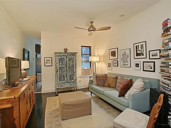 3rd image of 240 Baltic St APT 6