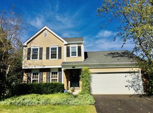 2022 Lawson Blvd, Gurnee, IL 60031