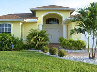 805 SW 8th St, Cape Coral, FL 33991