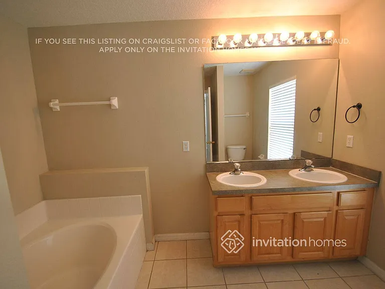 4433 Spring Blossom Dr — Photo 8