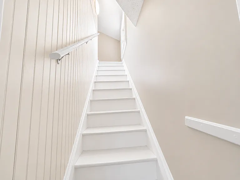 51-53 Saint James Pl #3 — Photo 10