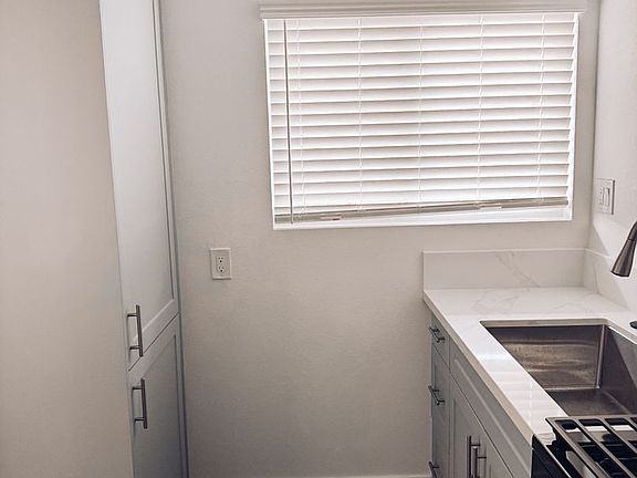 4th image of 2029 Harbor Blvd APT 6