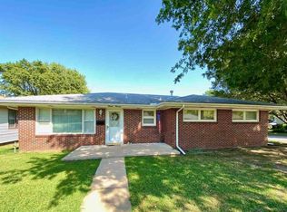 1300 N 7th St, Arkansas City, KS 67005