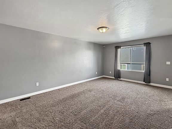 2nd image of 15152 S Gallant Dr