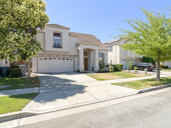 2nd image of 1668 Tupolo Dr