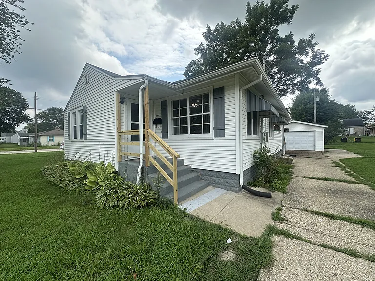 2906 Arcadia Ter — Photo 1