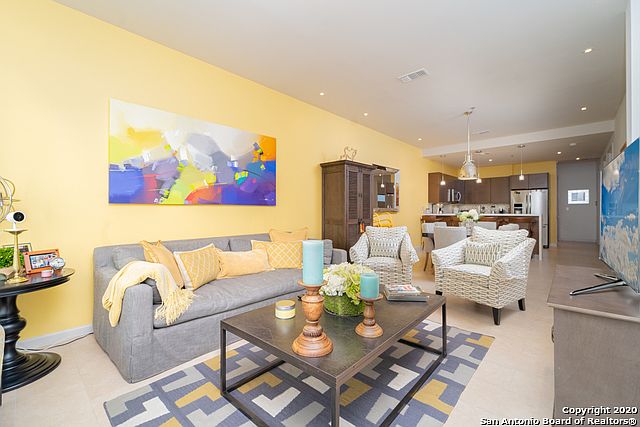 1st image of 17902 La Cantera Pkwy Unit 111