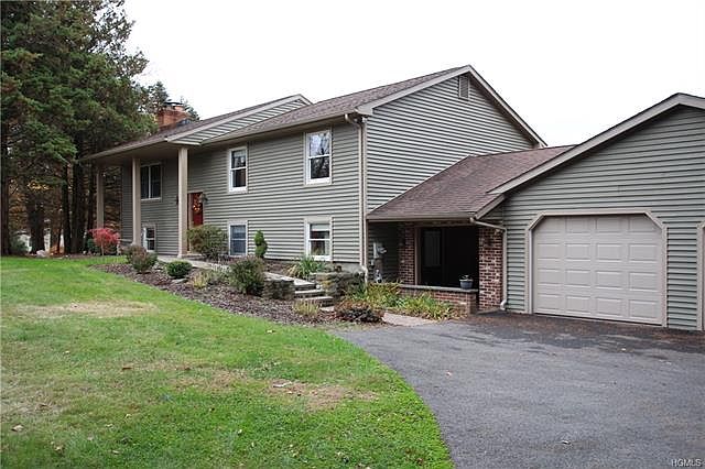 1st image of 50 Simon Dr