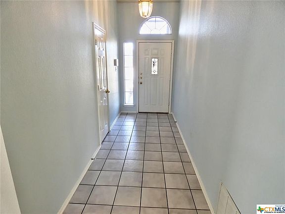 5th image of 5800 Montrose Dr