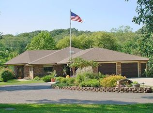 8848 N 48th St, Omaha, NE 68152