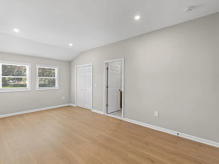 1 Spruce Ln — Photo 14