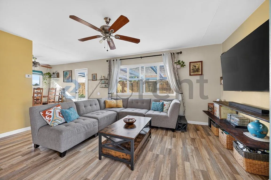 4 bed, 1080 sqft, $4,500 — Photo 3