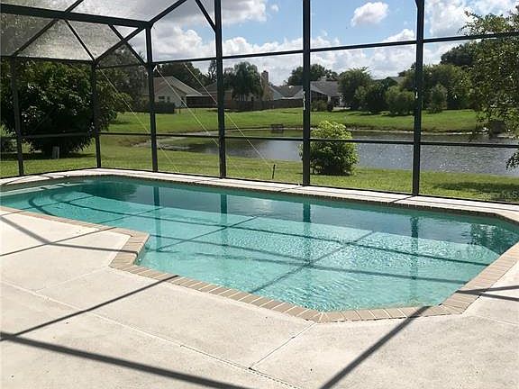 3rd image of 11631 Goodwyck Dr #4