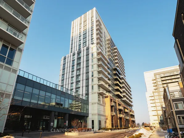 38 Honeycrisp Cres #1910, Vaughan, ON L4K 0M8