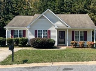 2043 Tea Berry Ct, Winston Salem, NC 27127