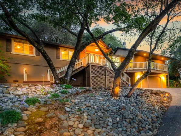 3244 Cessna Dr, Cameron Park, CA 95682