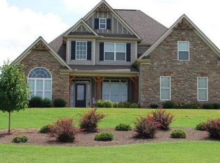 10 Lake View Ct, Senoia, GA 30276