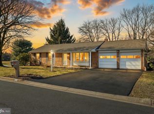 1848 Radnor Rd, York, PA 17402