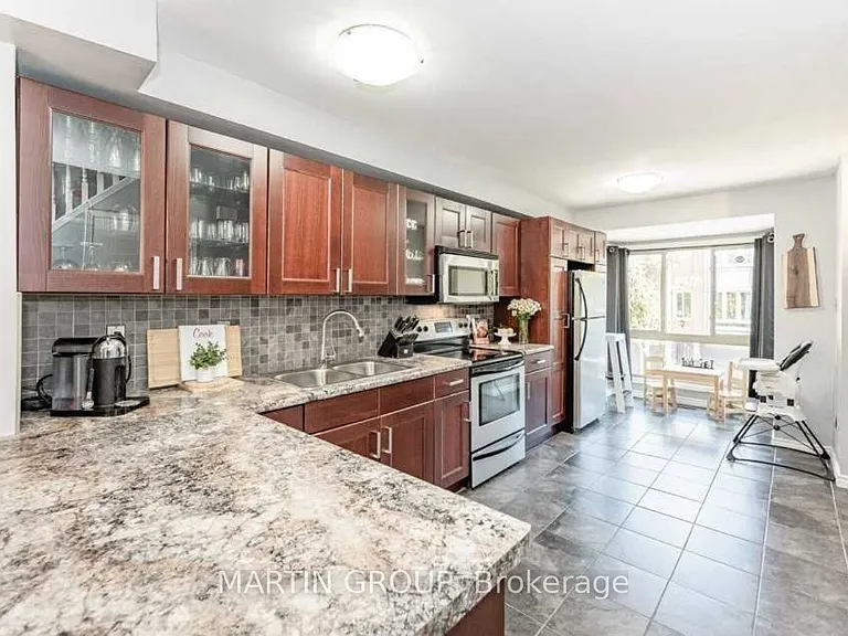 895 Maple Ave #514 — Photo 9