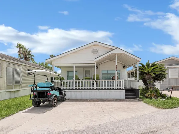 746 E Clam Cir, Port Isabel, TX 78578