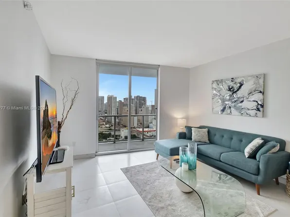 185 SW 7th St APT 3301, Miami, FL 33130