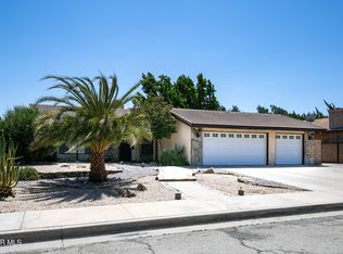 43000 Cherbourg Ln, Lancaster, CA 93536