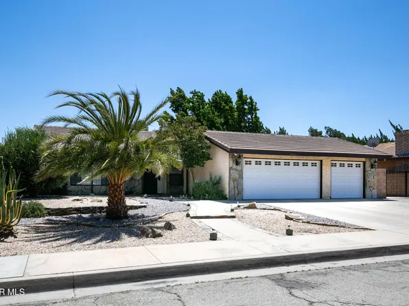 43000 Cherbourg Ln, Lancaster, CA 93536