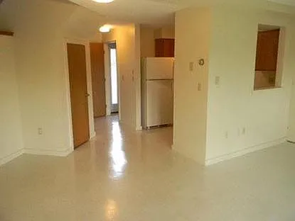 Blueberry Hill Apartments — Photo 2