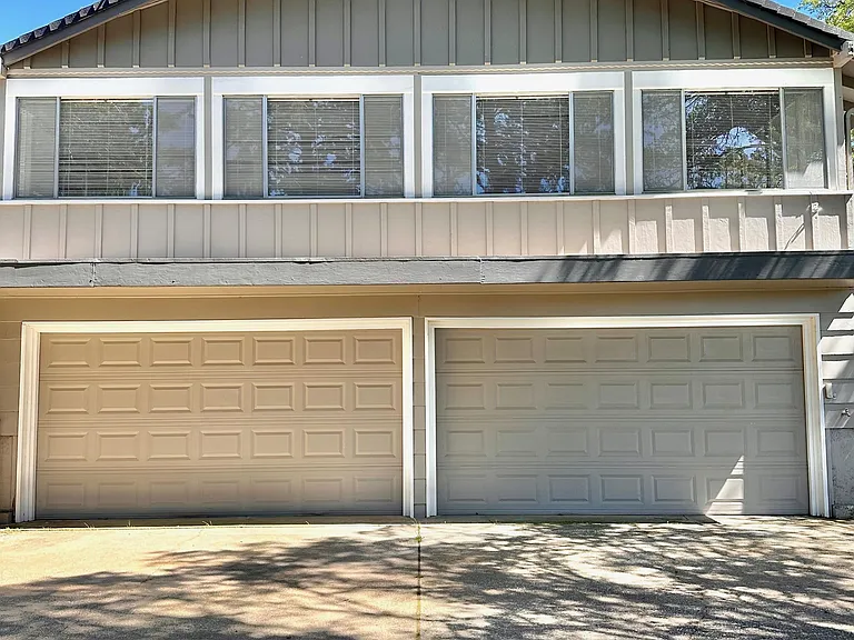 16107 Bitney Springs Rd — Photo 38