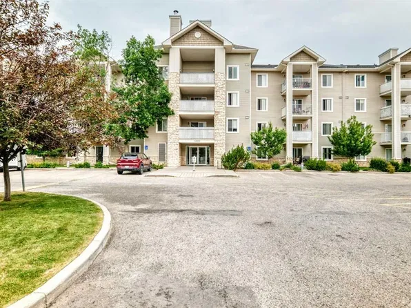 16320 S 24th St SW #1203, Calgary, AB T2Y 4T7