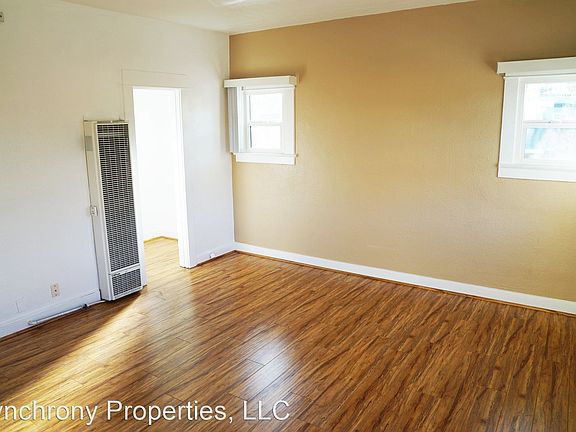 4th image of 500 E 6th St #6021623