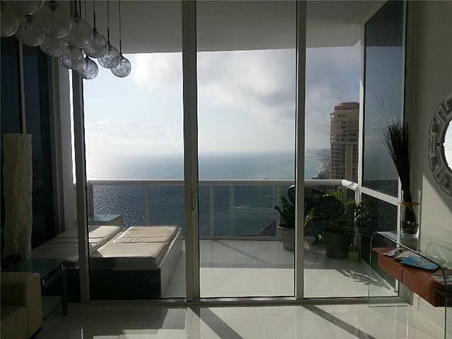 1st image of 18101 Collins Ave Ph 202