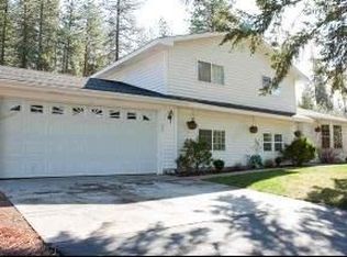 13414 W Shore Rd, Nine Mile Falls, WA 99026