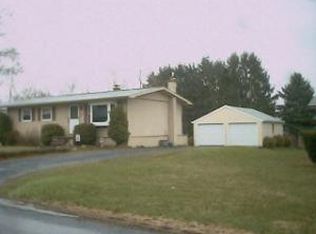 217 Clinton St, Avis, PA 17721