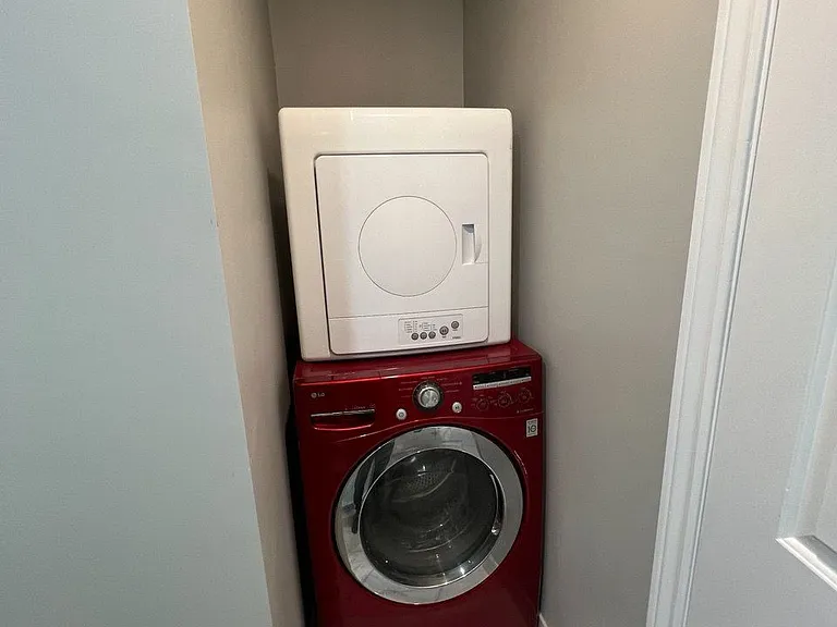 73 Murray Dr #101 — Photo 16