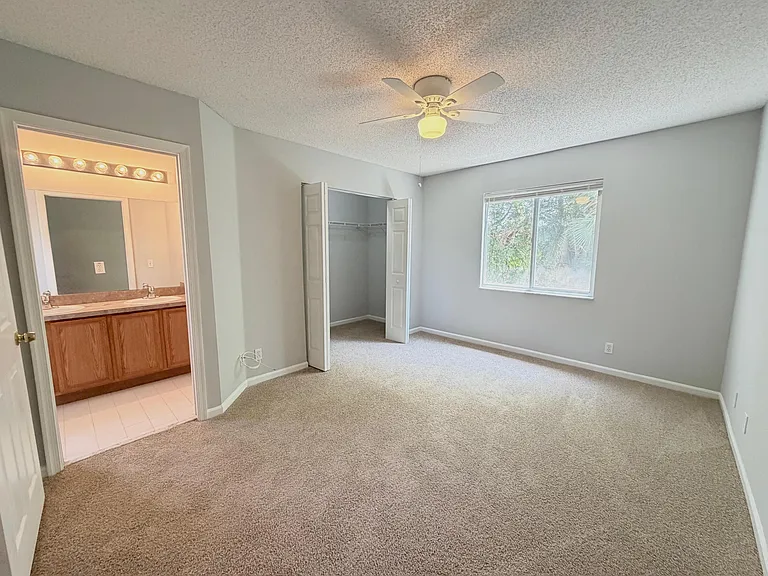 5035 Palmbrooke Cir — Photo 17